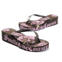 Juicy Couture Flip Flops Scottie Crown Crest & Bow Coffee/Pink Juicy Couture Flip Flops Scottie Crown Crest & Bow Coffee/Pink